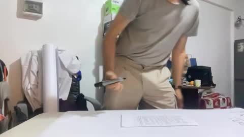 amo_s online show from October 28, 2025, 12:58 am