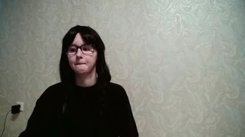 Amomira online show from September 20, 2025, 7:31 am