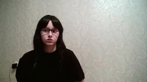 Snapshot of amomira chatting on February 4, 2026, 3:56 am Amomira online show from February 4, 2026, 3:56 am