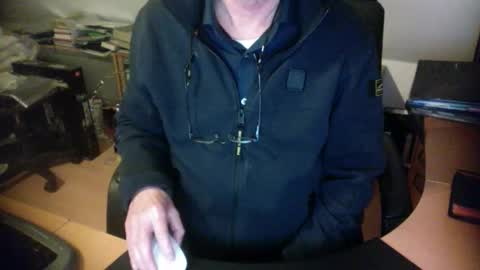 Amor2200 online show from January 20, 2025, 7:35 pm