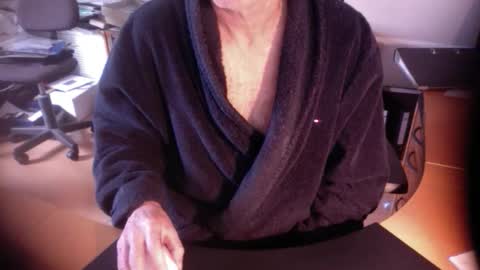 Amor2200 online show from March 12, 2025, 8:19 am