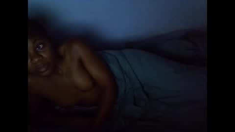 Snapshot of amor_anny chatting on January 8, 2026, 7:32 am anny online show from January 8, 2026, 7:32 am