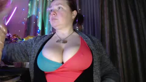 amorelara online show from May 22, 2026, 7:26 am