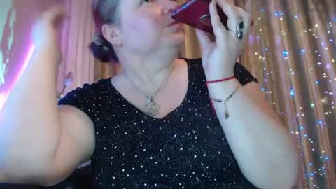 amorelara online show from July 4, 2026, 7:03 am