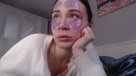 miss unforgettable online show from December 17, 2025, 10:43 am