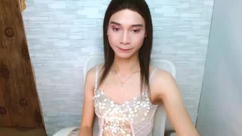 Snapshot of amorous_tina chatting on February 2, 2026, 5:00 pm Tina online show from February 2, 2026, 5:00 pm