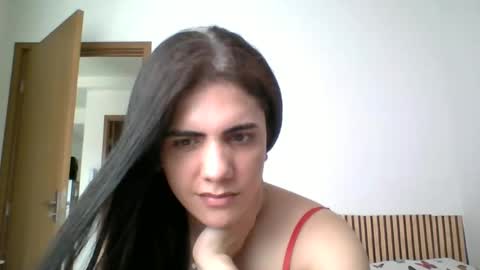 Snapshot of amputeeluna chatting on December 29, 2024, 2:31 pm amputeeluna online show from December 29, 2024, 2:31 pm
