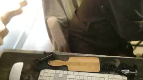 amslave4f online show from March 7, 2026, 9:17 am