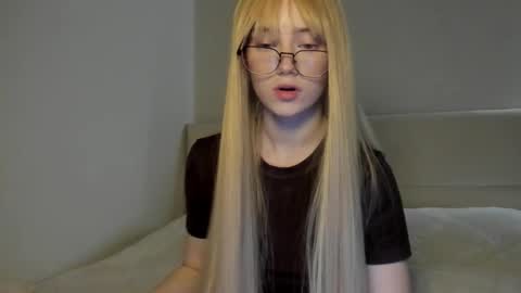 Snapshot of amy1_1 chatting on October 13, 2025, 7:47 pm amy1_1 online show from October 13, 2025, 7:47 pm