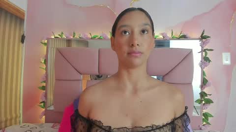 amy__rose__ online show from May 22, 2026, 3:02 am