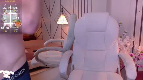 Snapshot of amy_and_andy_ chatting on May 8, 2026, 3:34 am amy and Andy online show from May 8, 2026, 3:34 am