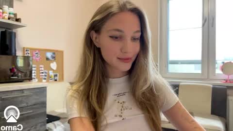 Amy Chill online show from November 11, 2025, 11:10 am