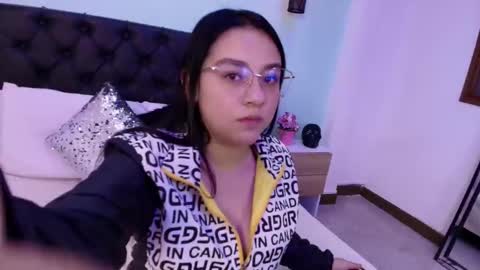 Snapshot of amy_ferreira chatting on September 14, 2025, 10:53 pm Aleja online show from September 14, 2025, 10:53 pm