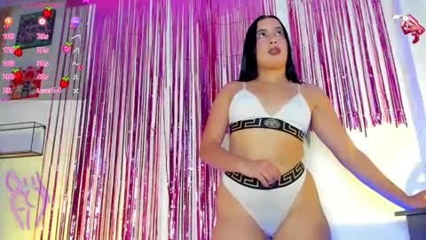 amy_leah_ online show from October 13, 2025, 2:44 am