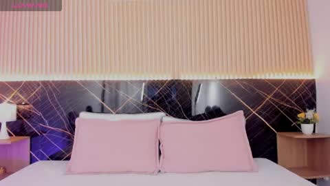 Snapshot of amy_leah_ chatting on January 14, 2026, 3:12 am amy_leah_ online show from January 14, 2026, 3:12 am