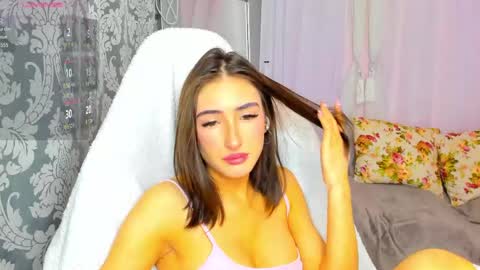 Snapshot of amy_marlin chatting on May 28, 2026, 1:36 am amy_marlin online show from May 28, 2026, 1:36 am