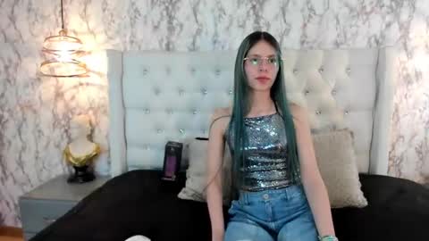 Snapshot of amy_michiru chatting on October 22, 2025, 6:51 pm amy_michiru online show from October 22, 2025, 6:51 pm