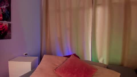 Amy online show from July 4, 2026, 1:28 pm