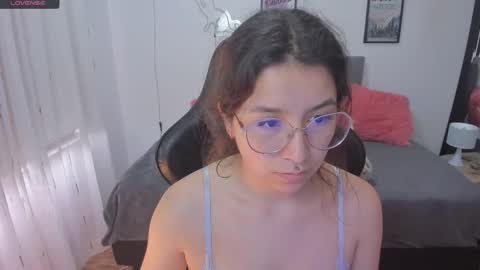 Snapshot of amy_sophiaa chatting on November 5, 2025, 1:11 pm Amy sophia 3 online show from November 5, 2025, 1:11 pm