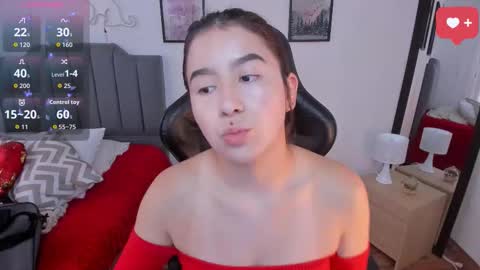 Snapshot of amy_sophiaa chatting on February 7, 2026, 12:31 pm Amy sophia 3 online show from February 7, 2026, 12:31 pm