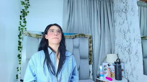 Snapshot of amy_swann chatting on January 12, 2026, 12:32 pm Amy online show from January 12, 2026, 12:32 pm