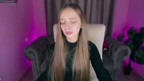 Amy online show from December 16, 2025, 5:51 pm