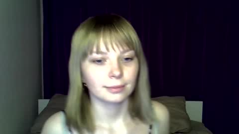 Snapshot of amygreens chatting on March 17, 2026, 8:01 pm amygreens online show from March 17, 2026, 8:01 pm