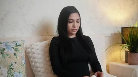  Amy  online show from May 14, 2026, 10:05 pm