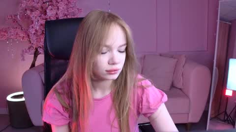 Snapshot of amynox chatting on April 3, 2026, 5:16 am Amy online show from April 3, 2026, 5:16 am