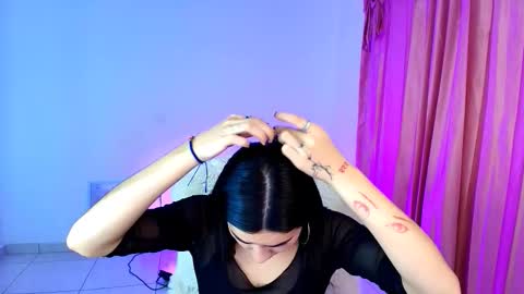 Snapshot of amyolimpo chatting on February 17, 2026, 10:16 pm Amy ... Nice to meet u thumb up me please its important online show from February 17, 2026, 10:16 pm