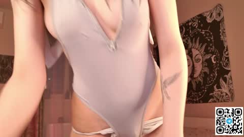amyskymoon online show from May 28, 2026, 5:21 pm