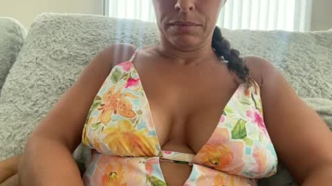 Amy Smilez online show from June 18, 2026, 3:05 pm