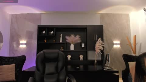 Snapshot of amywalker_ chatting on March 1, 2025, 10:13 am AMY WALKER online show from March 1, 2025, 10:13 am