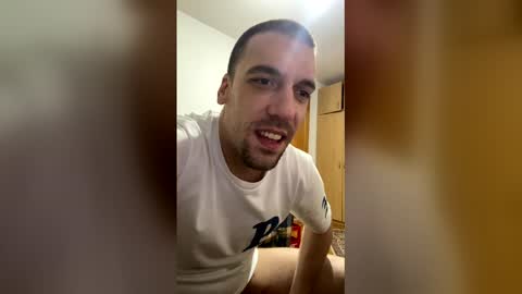 Snapshot of amyyrlikesdeep chatting on January 8, 2026, 1:52 am amyyrlikesdeep online show from January 8, 2026, 1:52 am