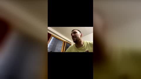 Snapshot of amyyrlikesdeep chatting on January 14, 2026, 4:23 pm amyyrlikesdeep online show from January 14, 2026, 4:23 pm