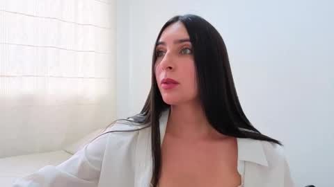 Ana  IG an castillo 1 online show from December 5, 2025, 6:26 pm