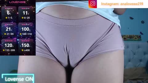 Ana lopez - Cameltoe girl  online show from March 16, 2026, 9:35 am
