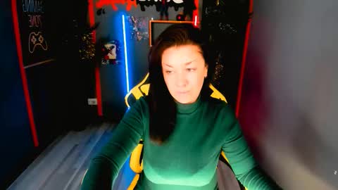 Snapshot of ana_mills chatting on January 12, 2026, 10:09 am Ana online show from January 12, 2026, 10:09 am