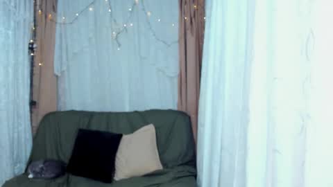 Snapshot of ana_off_alana chatting on February 1, 2026, 10:41 pm Ana online show from February 1, 2026, 10:41 pm