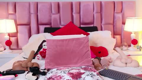Snapshot of anaa_bellaa chatting on March 26, 2026, 12:44 pm anaa_bellaa online show from March 26, 2026, 12:44 pm