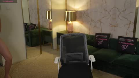 Sweet girls online show from September 19, 2025, 11:22 am