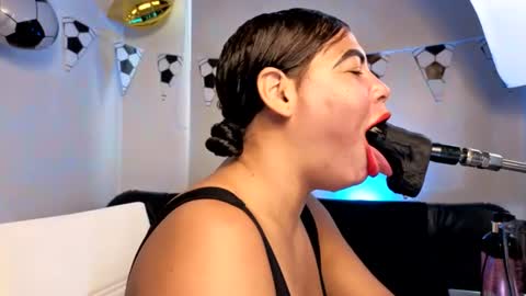 Anabel Alice Gandara online show from July 12, 2026, 1:13 pm