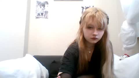 Malvina online show from June 20, 2026, 12:36 am