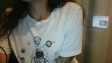 anabelucci_ online show from February 13, 2026, 1:45 am