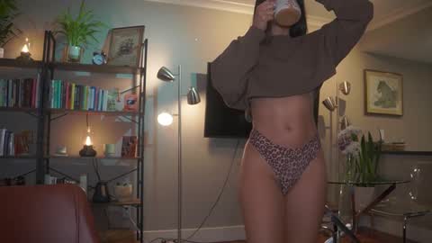 Ana  -- Check and subscribe   online show from September 26, 2025, 11:20 pm