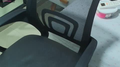 Snapshot of anahi_maite chatting on October 19, 2025, 11:33 am Anahi online show from October 19, 2025, 11:33 am