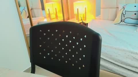 Snapshot of anahi_maite chatting on November 29, 2025, 7:39 pm Anahi online show from November 29, 2025, 7:39 pm