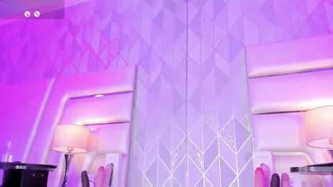 Snapshot of anahisbennett chatting on November 8, 2025, 4:34 am Anahis online show from November 8, 2025, 4:34 am