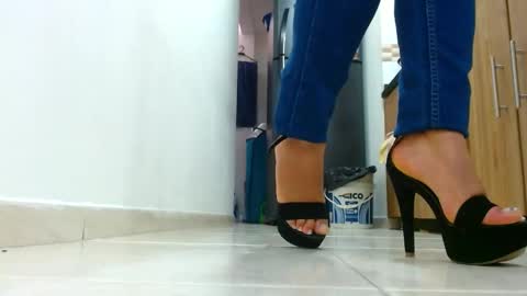 Snapshot of anaids_dam chatting on March 10, 2025, 8:56 pm anaids online show from March 10, 2025, 8:56 pm