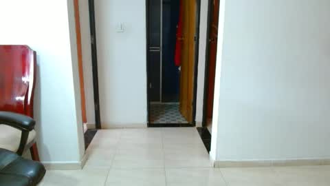 Snapshot of anaids_dam chatting on February 13, 2026, 2:24 pm anaids online show from February 13, 2026, 2:24 pm